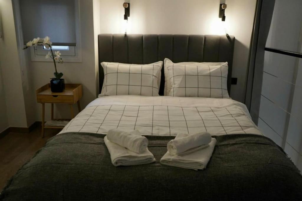 Cosy Loft Apartment Патра Екстериор снимка
