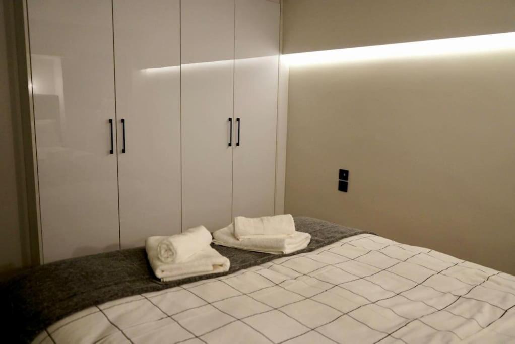 Cosy Loft Apartment Патра Екстериор снимка