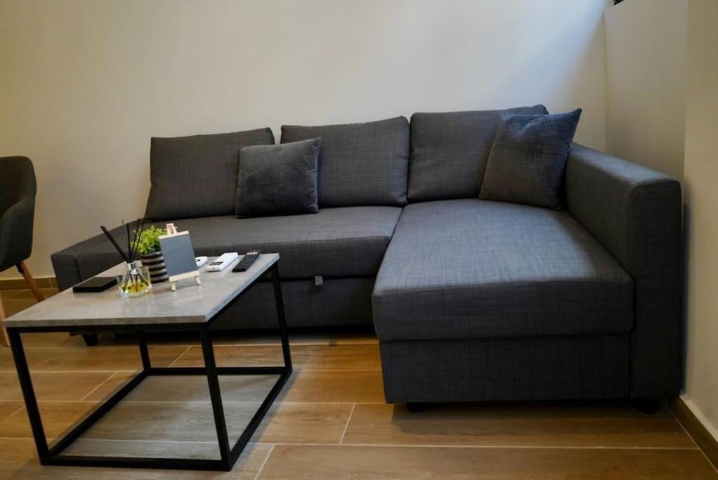 Cosy Loft Apartment Патра Екстериор снимка