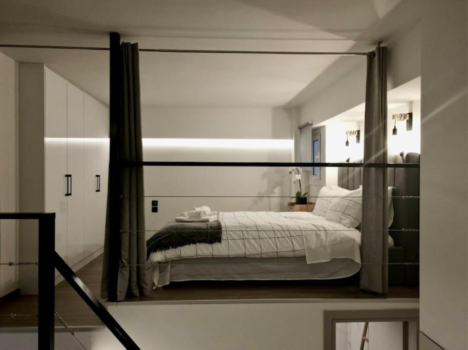 Cosy Loft Apartment Патра Екстериор снимка