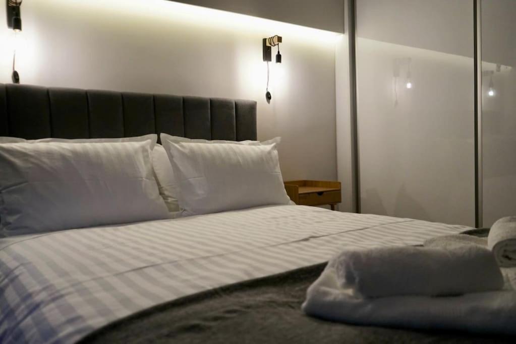 Cosy Loft Apartment Патра Екстериор снимка