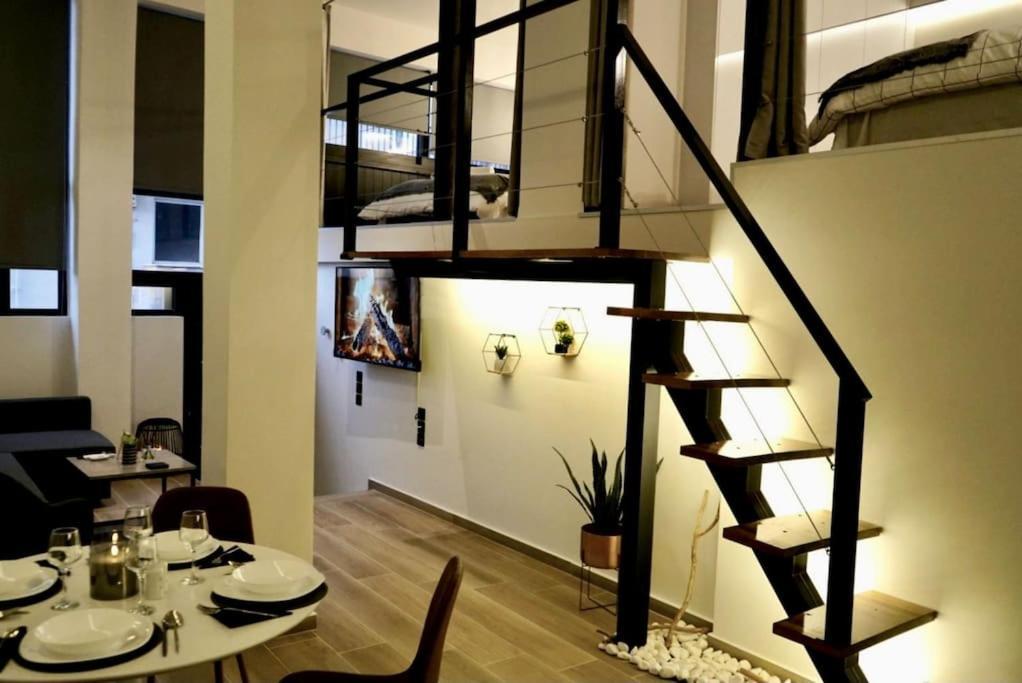 Cosy Loft Apartment Патра Екстериор снимка